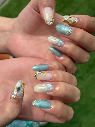 ネイル ✴︎ Delightのネイルデザイン