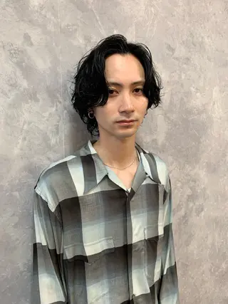 パーマ メンズ 佐藤大翔🌐縮毛矯正 🌐メンズパーマのヘアスタイル