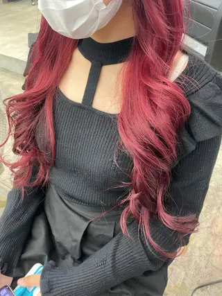 ロング カラー インナーカラー 推し ブリーチ  髪質改善のヘアスタイル