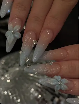 ネイル NiJi Nailsのネイルデザイン
