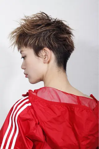 ショート 中野 恵脩のヘアスタイル