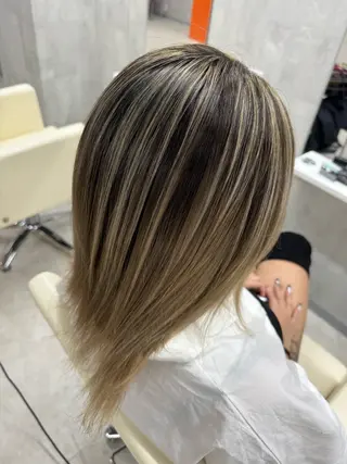ミディアム 大澤 遥斗のヘアスタイル