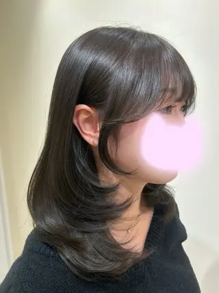 ミディアム hiyori🎀 トレンドレイヤーのヘアスタイル