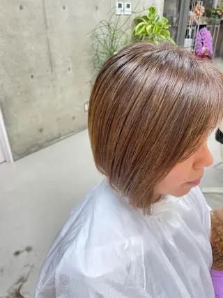 ショート カラー 坂本 沙也加のヘアスタイル
