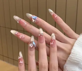 ネイル Pure&Rich Nailのネイルデザイン