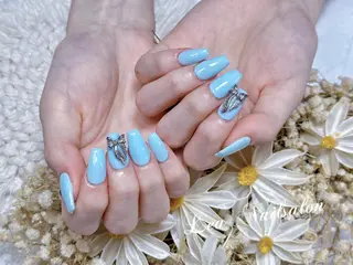 セミロング カラー ネイル Le’a NailSalonのネイルデザイン