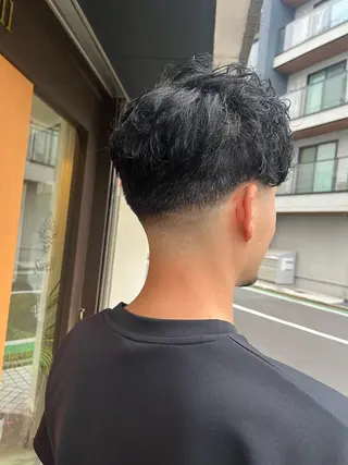 メンズ メンズサロン関 紫雲(セキレンゲ)のヘアスタイル