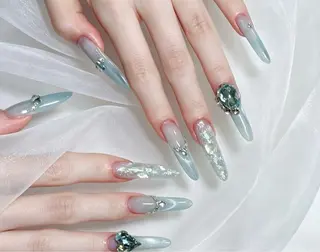 ネイル D-BEAUTY Nailsalonのネイルデザイン
