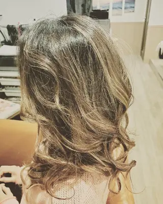ロング spa hair ark 富井直美のヘアスタイル