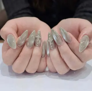 ネイル GIN NAILのネイルデザイン