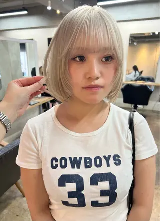 ショート 東のりか/ハイトーン ブリーチカラー/ボブのヘアスタイル