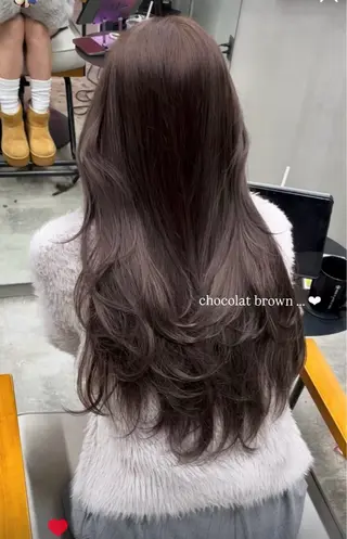ロング miloc himekaのヘアスタイル