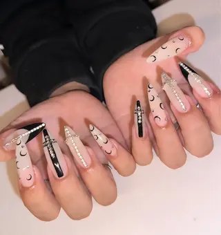 ロング 🦋Nail Amo🦋のネイルデザイン