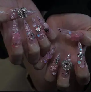 ネイル Sora  Nail 長さ出し専門店のネイルデザイン