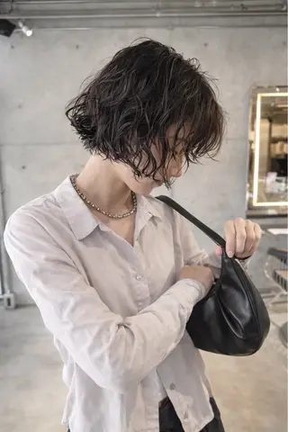 ショート パーマ ACCUEILLIR 🦍溝口廉🦍のヘアスタイル