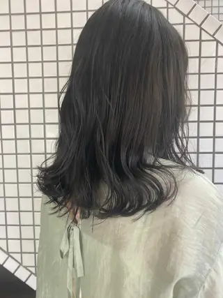 ロング 🐩透明感ミルクティ ーピンクニイナ🐩のヘアスタイル