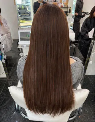 カラー 透明感カラー💎 岩崎美優のヘアスタイル