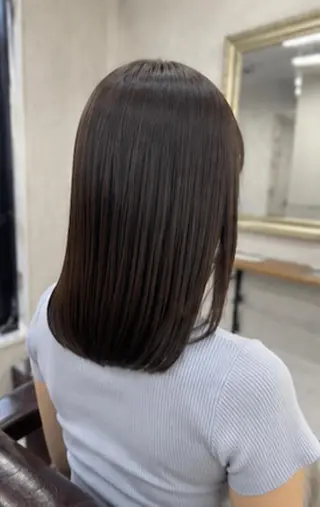 ロング Lien 髪質改善ストレートのヘアスタイル