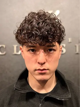 ショート パーマ メンズ メンズ特化 星野裕人のヘアスタイル
