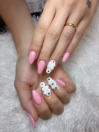 ネイル 佐藤 依娜のネイルデザイン