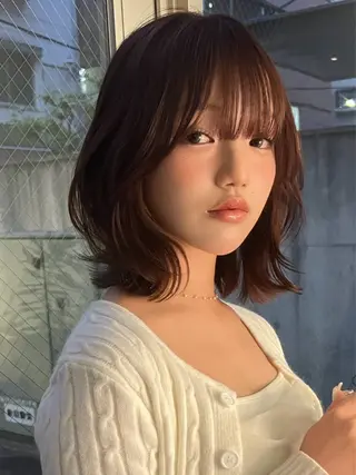ミディアム カラー 盛れるレイヤーカット jilblanカホのヘアスタイル