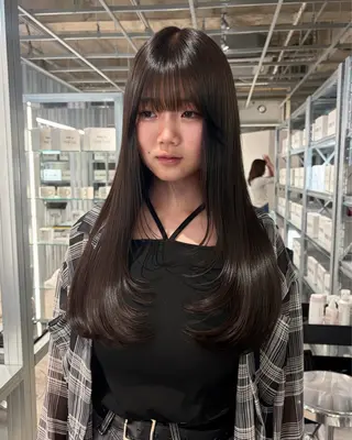 ロング カラー ダブルカラー/レイヤ ーカット 🤍ゆきなのヘアスタイル
