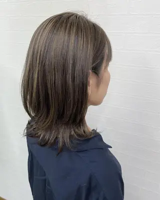 ミディアム カラー しらはま ようこのヘアスタイル