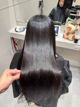 ロング パーマ 美髪矯正/縮毛矯正 ブリーチ矯正のヘアスタイル