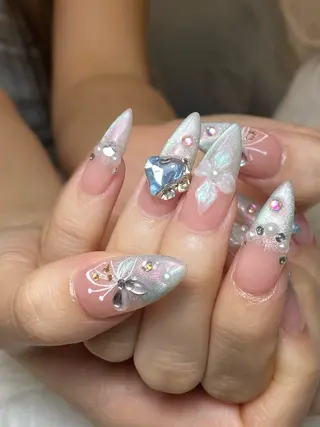 ネイル Rei _Nail 新宿のネイルデザイン