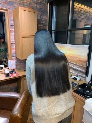 ロング SWAN札幌 ハタザワリュートのヘアスタイル