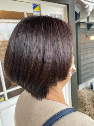 ショート カラー 森 麻衣葉のヘアスタイル