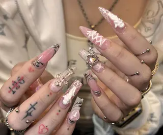 ネイル エリ🫧 nail池袋東口のネイルデザイン
