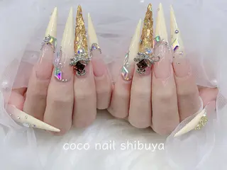 ネイル CoCo Nail 長さ出し専門店のネイルデザイン