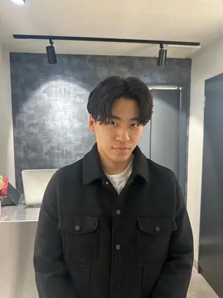 ミディアム 💈原宿指名No.1 センターパート💈のヘアスタイル
