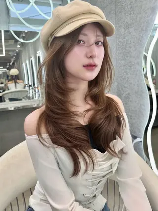 ロング GLROW 大宮のヘアスタイル