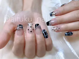 ミディアム Daifuku nailsのネイルデザイン