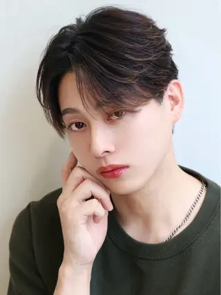 ミディアム EVER Taiseiのヘアスタイル
