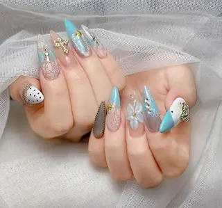 ロング カラー Bling Salonのネイルデザイン