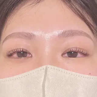アイブロウ REVE (レーヴ)のマツエク・マツパデザイン