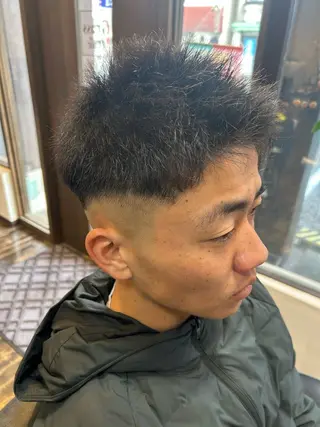ショート メンズ RYOMA (リョーマ)のヘアスタイル