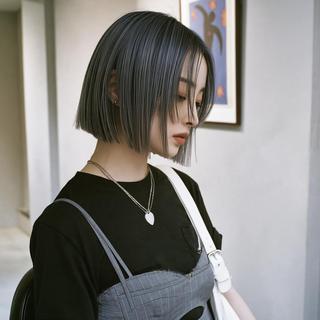 ショート ブリーチ/デザイン ubu🥷🏻のヘアスタイル