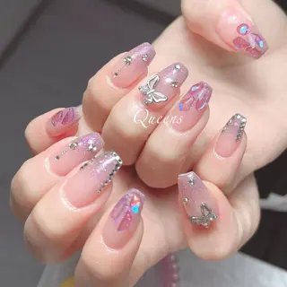 ネイル Queens ひなのネイルデザイン