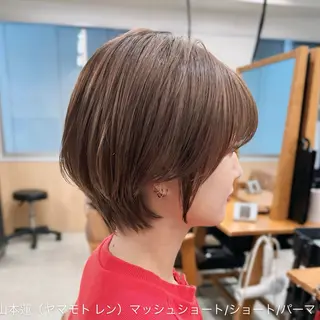 ショート カラー レイヤー/ショート/ 透明感/銀座/れんのヘアスタイル