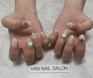 ネイル Van Nail Salonのネイルデザイン