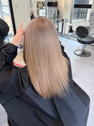 セミロング vivie Madokaのヘアスタイル