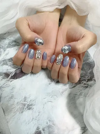 ネイル Blowe ニュアンスのネイルデザイン