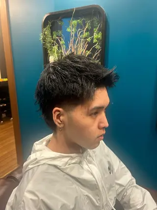 ミディアム 雫石 憲資のヘアスタイル
