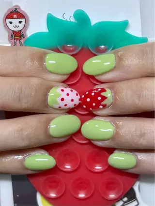 ネイル IROHA NAIL 愛音のネイルデザイン