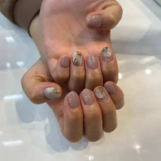 ネイル 鎌田 玲奈のネイルデザイン