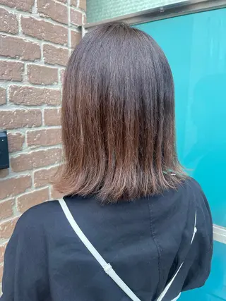セミロング カラー 久木原 ゆりのヘアスタイル